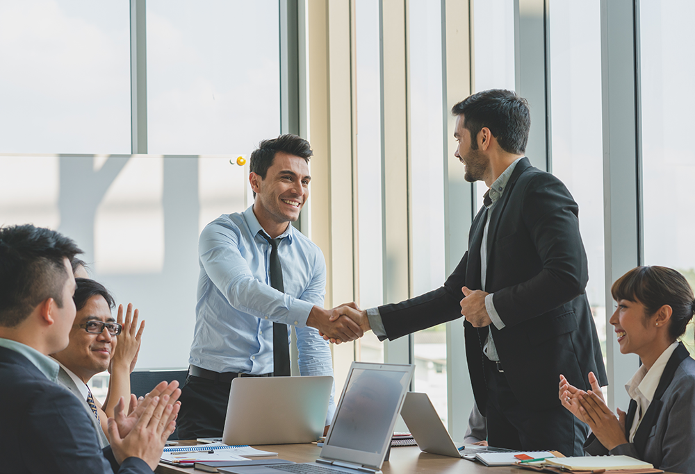 Handshake Business SMALL AdobeStock 259758604