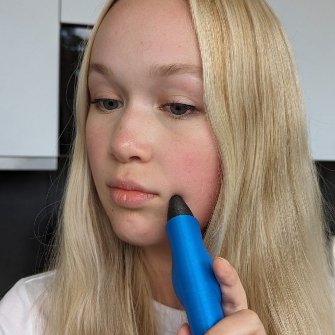 tpSkin_lifestyle_closeup tpSkin_lifestyle_closeup